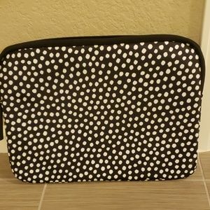 kate spade Accessories - Kate Spade polka dot laptop sleeve kate spade Accessories - Kate Spade polka dot laptop sleeve